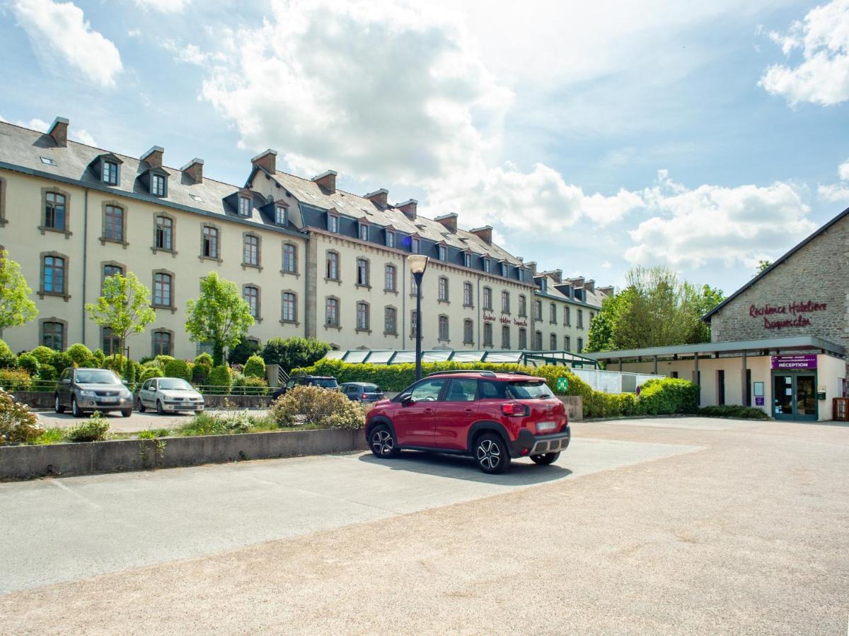 Vacancéole - Le Duguesclin Dinan Extérieur photo