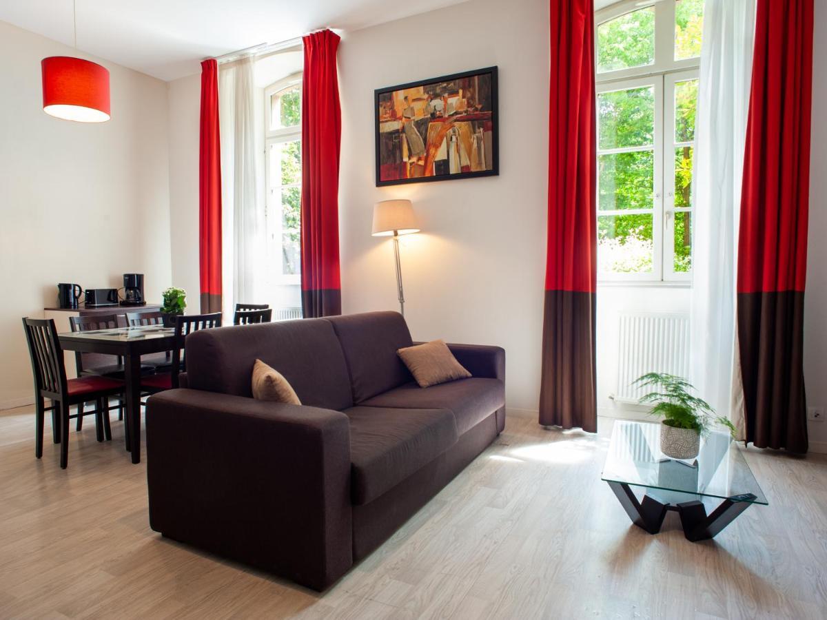 Vacancéole - Le Duguesclin Dinan Extérieur photo