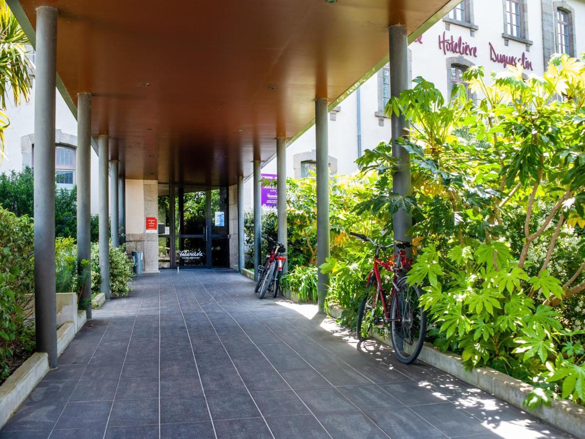 Vacancéole - Le Duguesclin Dinan Extérieur photo
