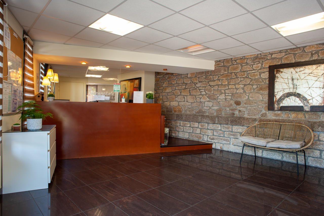 Vacancéole - Le Duguesclin Dinan Extérieur photo